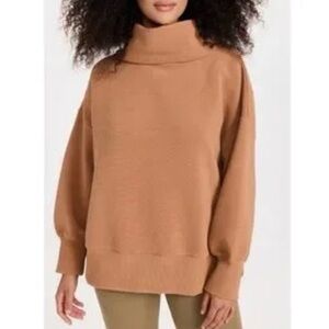 Varley Milton Sweatshirt Womens M Revolve Brand Quiet Luxury Athleisure Comfort